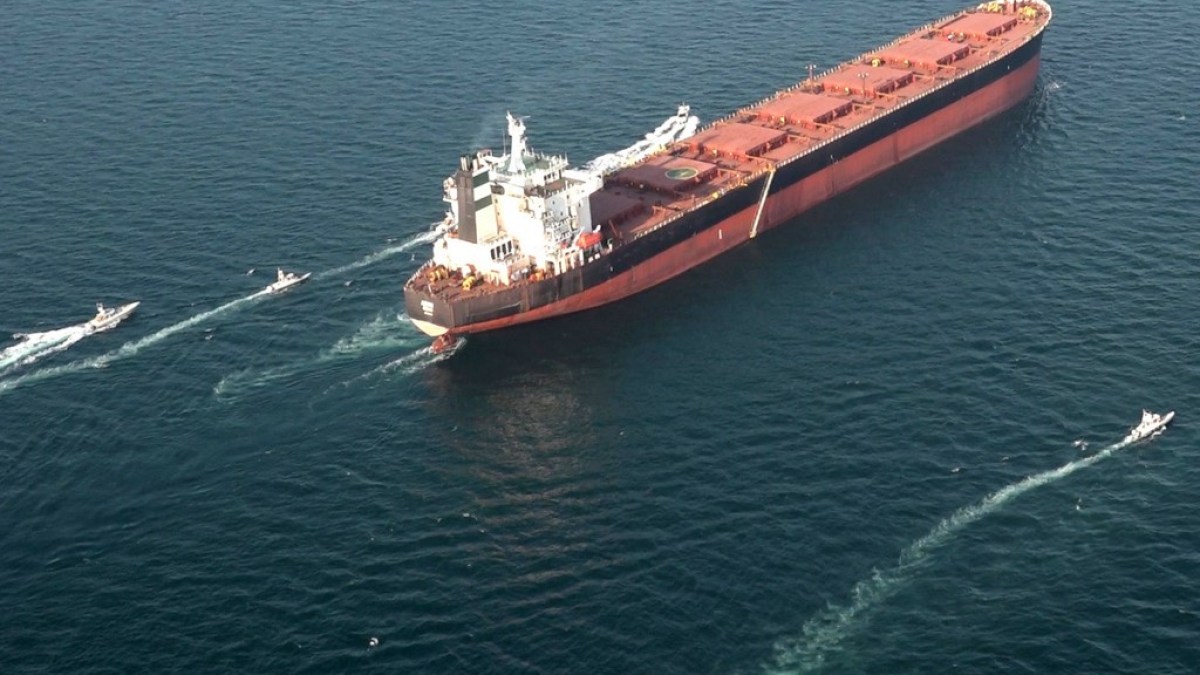 Strait of Hormuz: Global Shipping's Volatile Chokepoint